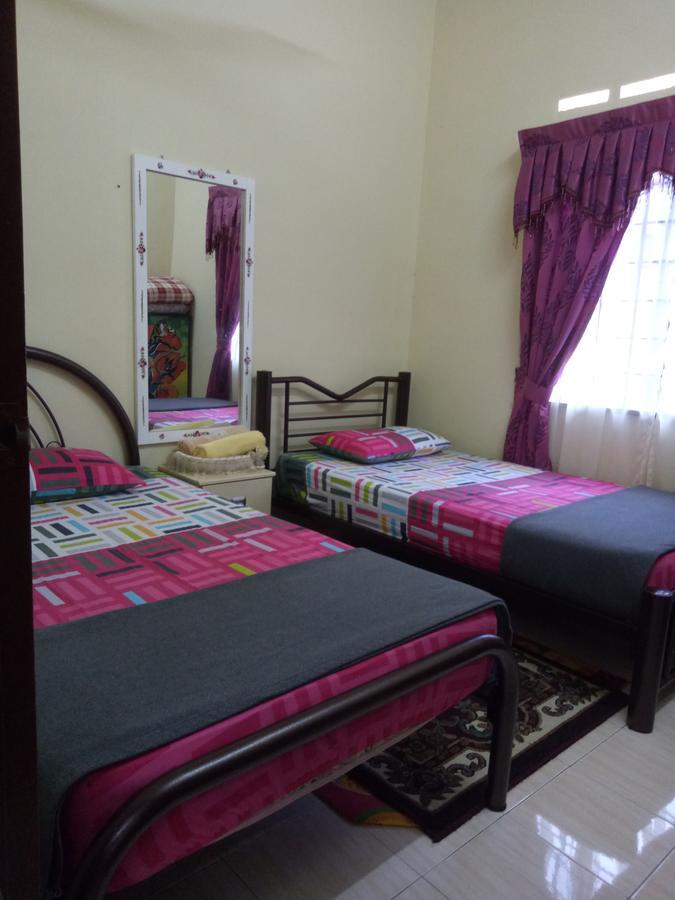 Tamu Nor Homestay Kuantan Bagian luar foto
